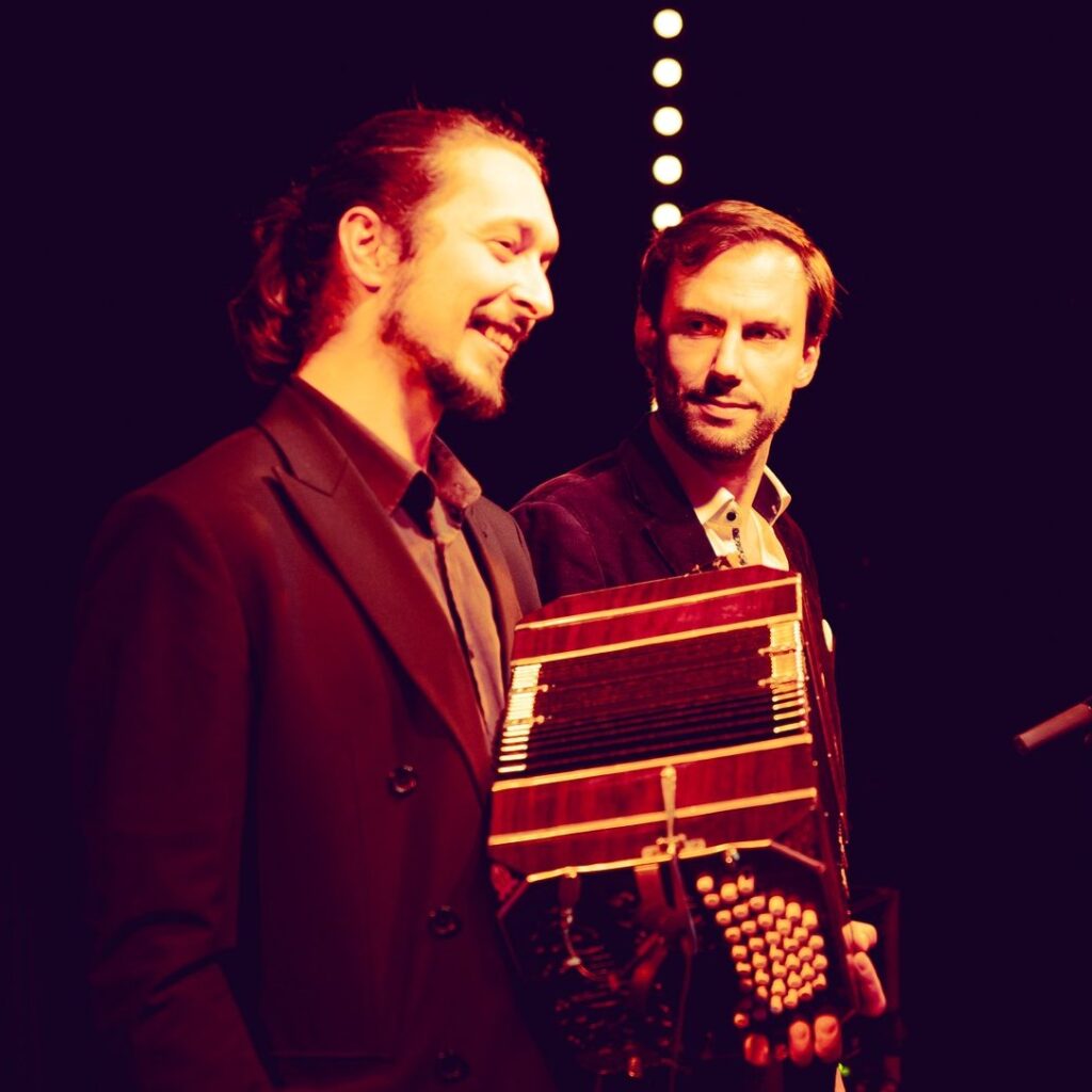 Sehnsucht Tango Milos Avramovic, Helmut Höllriegl